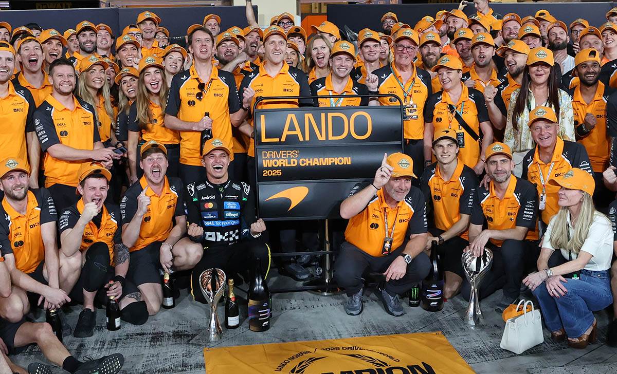 Lando Noris slavi titulu u Formuli 1 (5).jpg