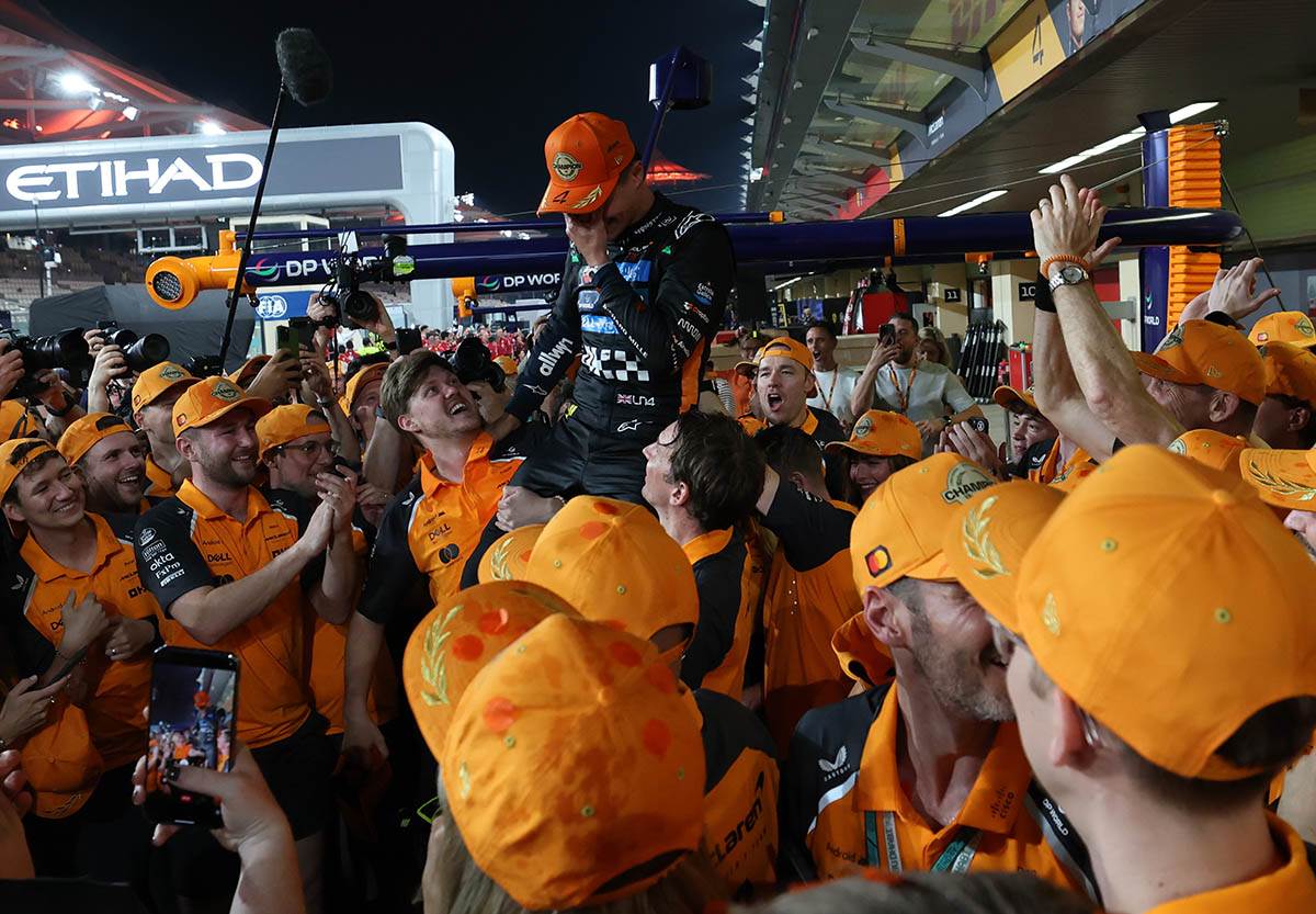 Lando Noris slavi titulu u Formuli 1 (10).jpg
