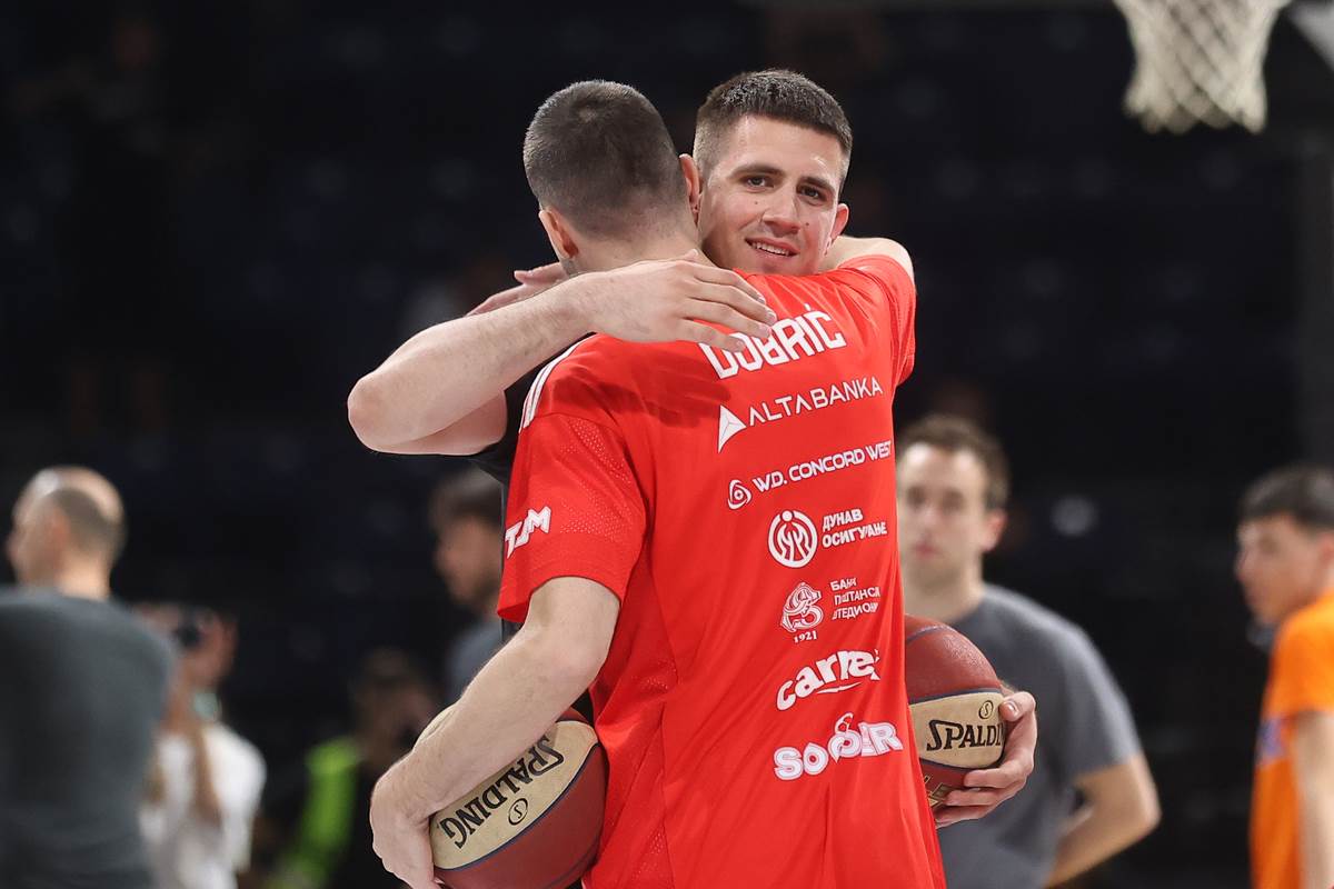 Ognjen Dobrić i Vanja Marinković na derbiju Partizana i Zvezde