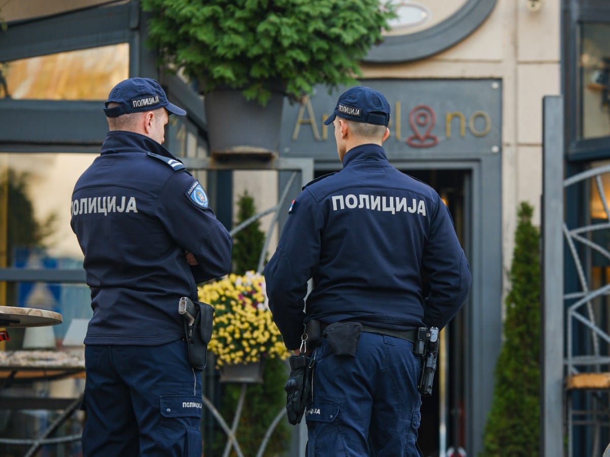 Pucnjava kafic Angelino (3).jpg