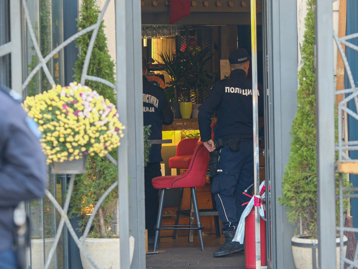 Pucnjava kafic Angelino (10).jpg