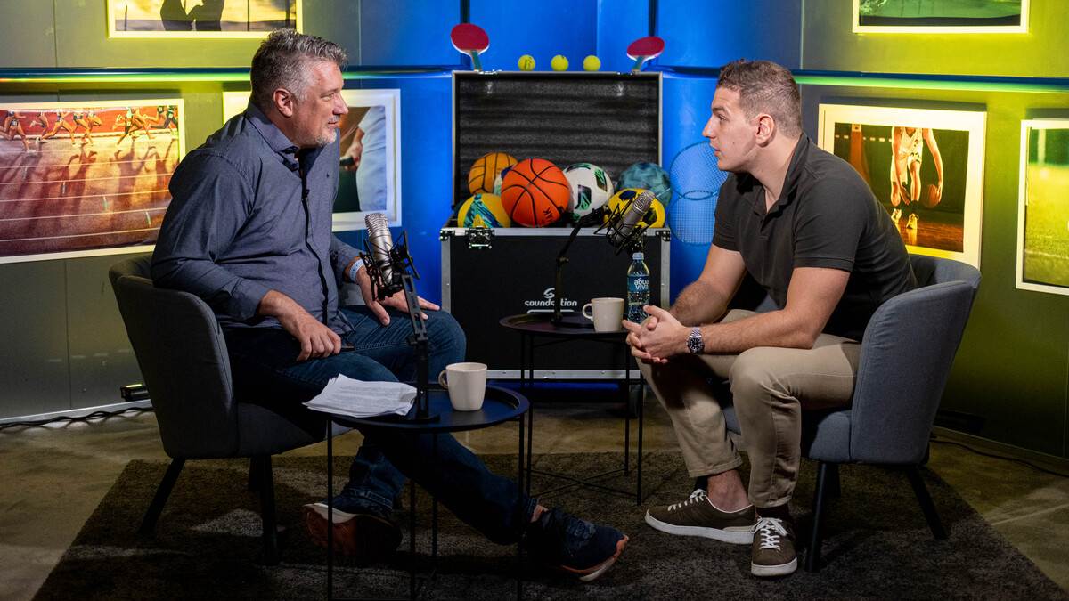 Nikola Jakšić tokom gostovanja u MONDO podkastu priča za medalju