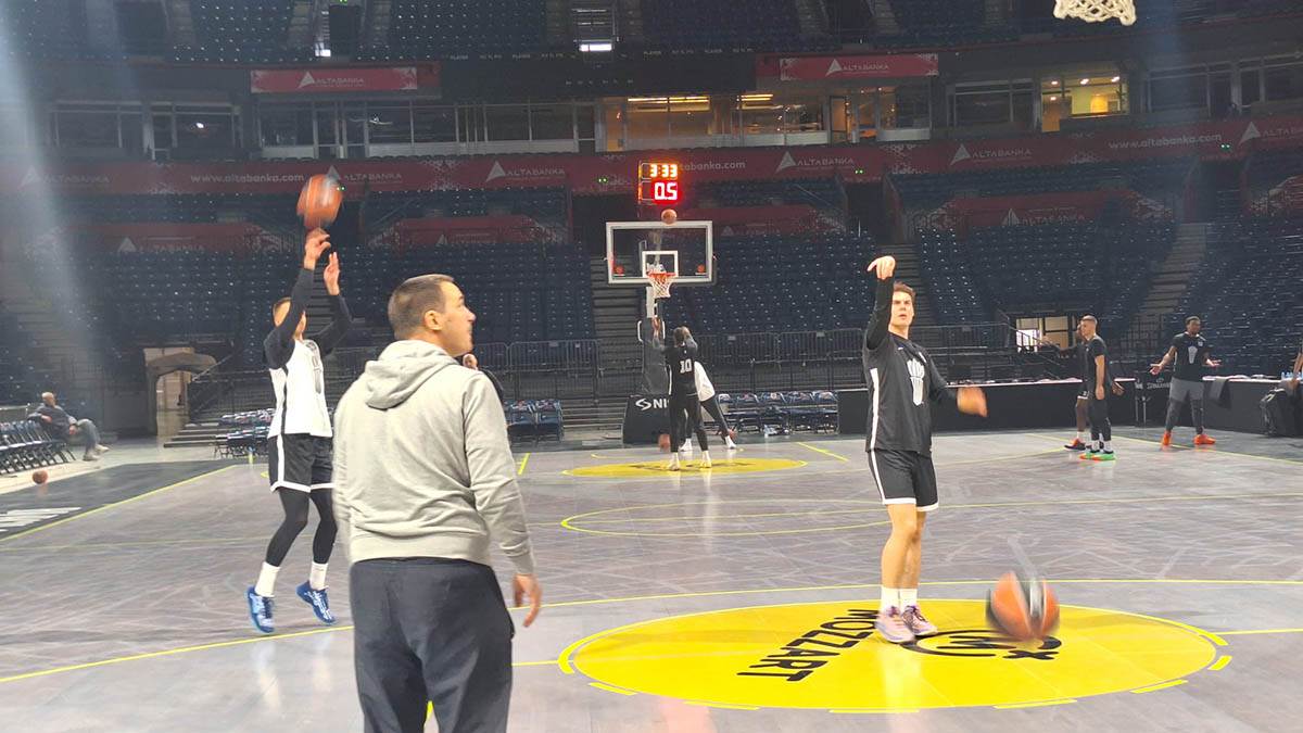 Trening KK Partizan (5).jpg