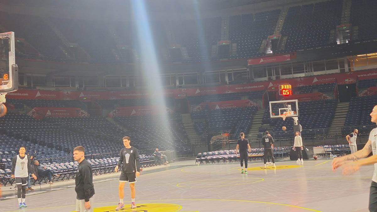 Trening KK Partizan (7).jpg