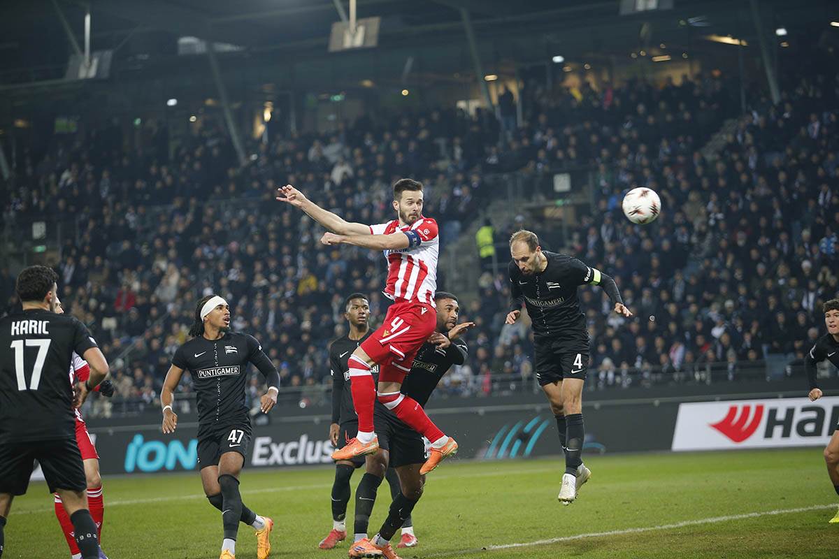 Crvena Zvezda - Šturm Grac (2).jpg