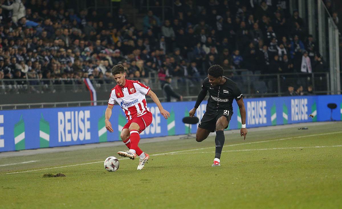 Crvena Zvezda - Šturm Grac (1).jpg