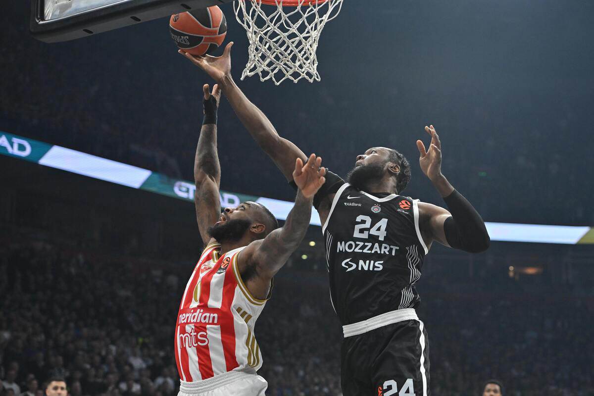 Partizan - Crvena Zvezda (1).jpg