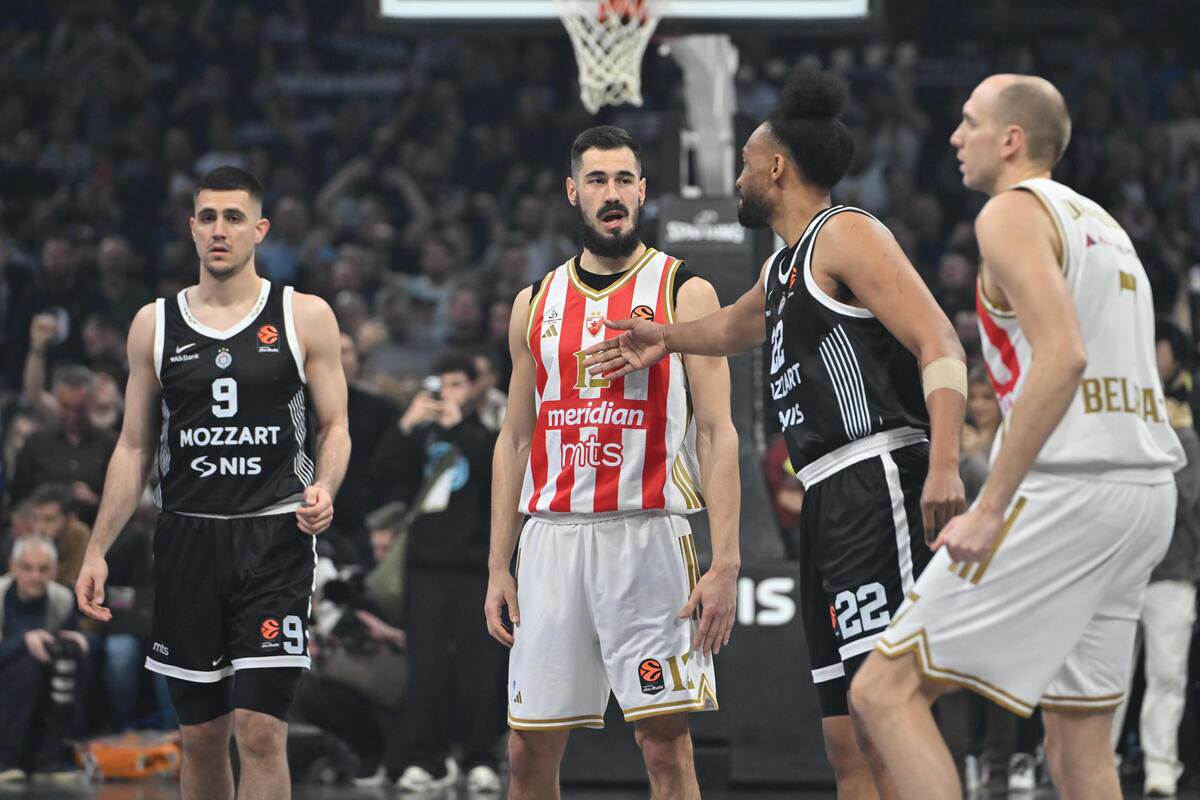 Partizan - Crvena Zvezda (11).jpg