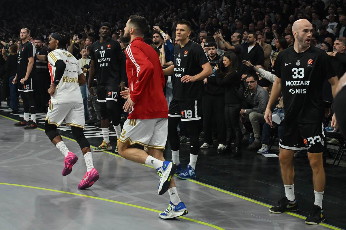 Partizan - Crvena Zvezda  (2).jpg