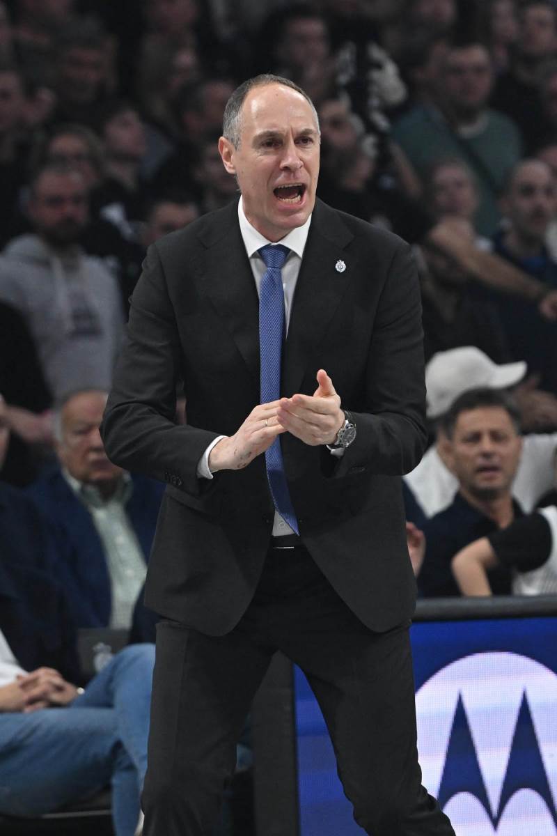 Partizan - Crvena Zvezda (3).jpg