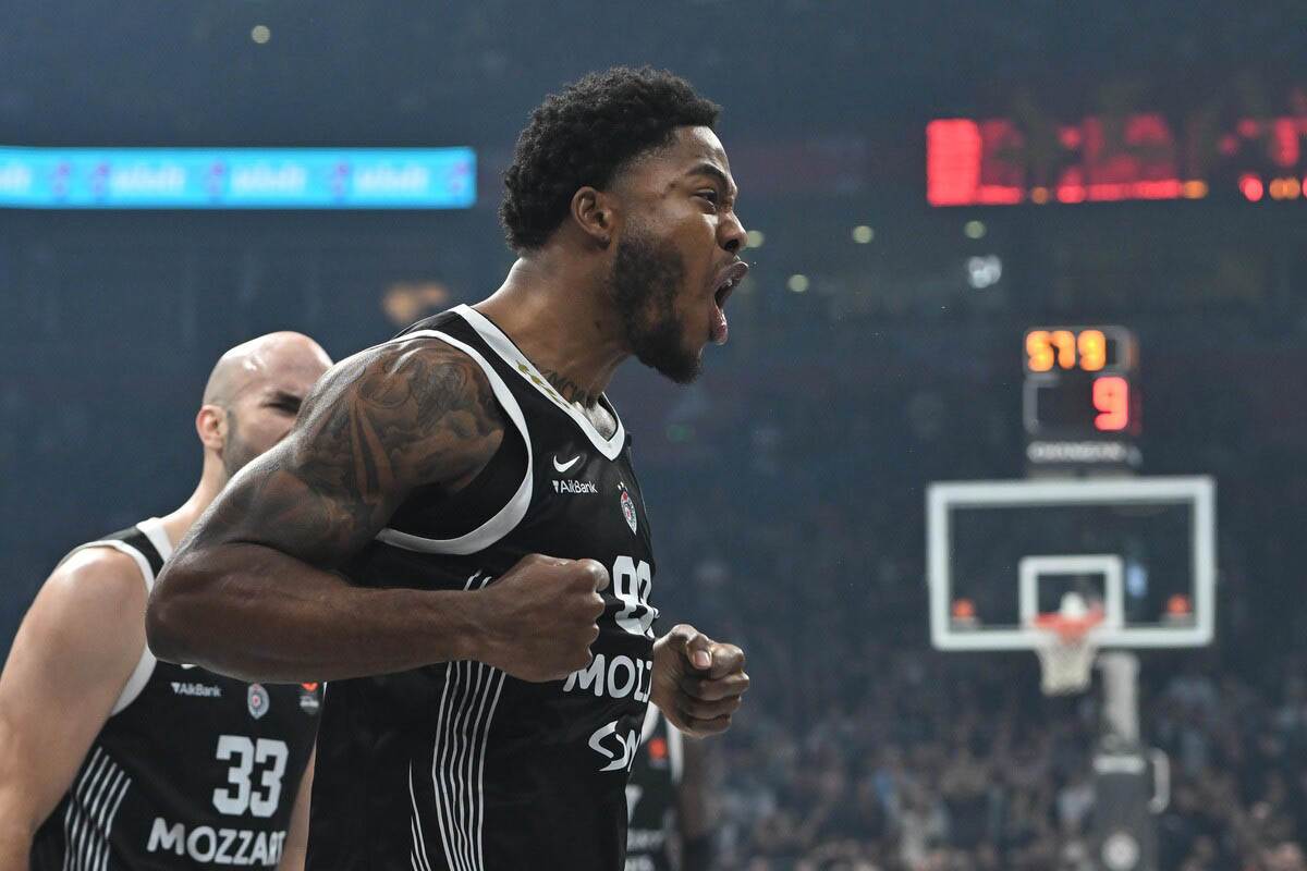 Partizan - Crvena Zvezda (5).jpg