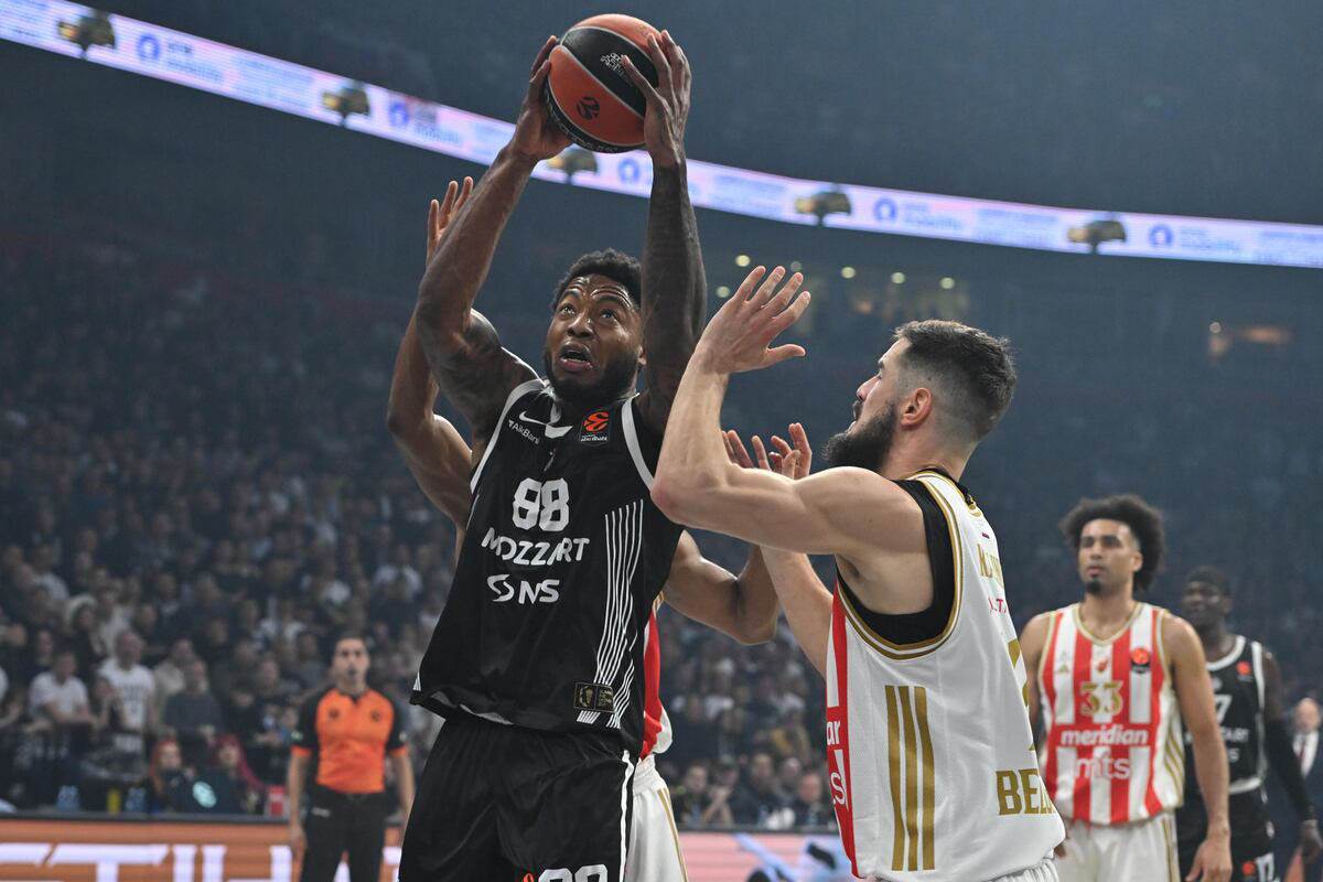 Partizan - Crvena Zvezda (9).jpg