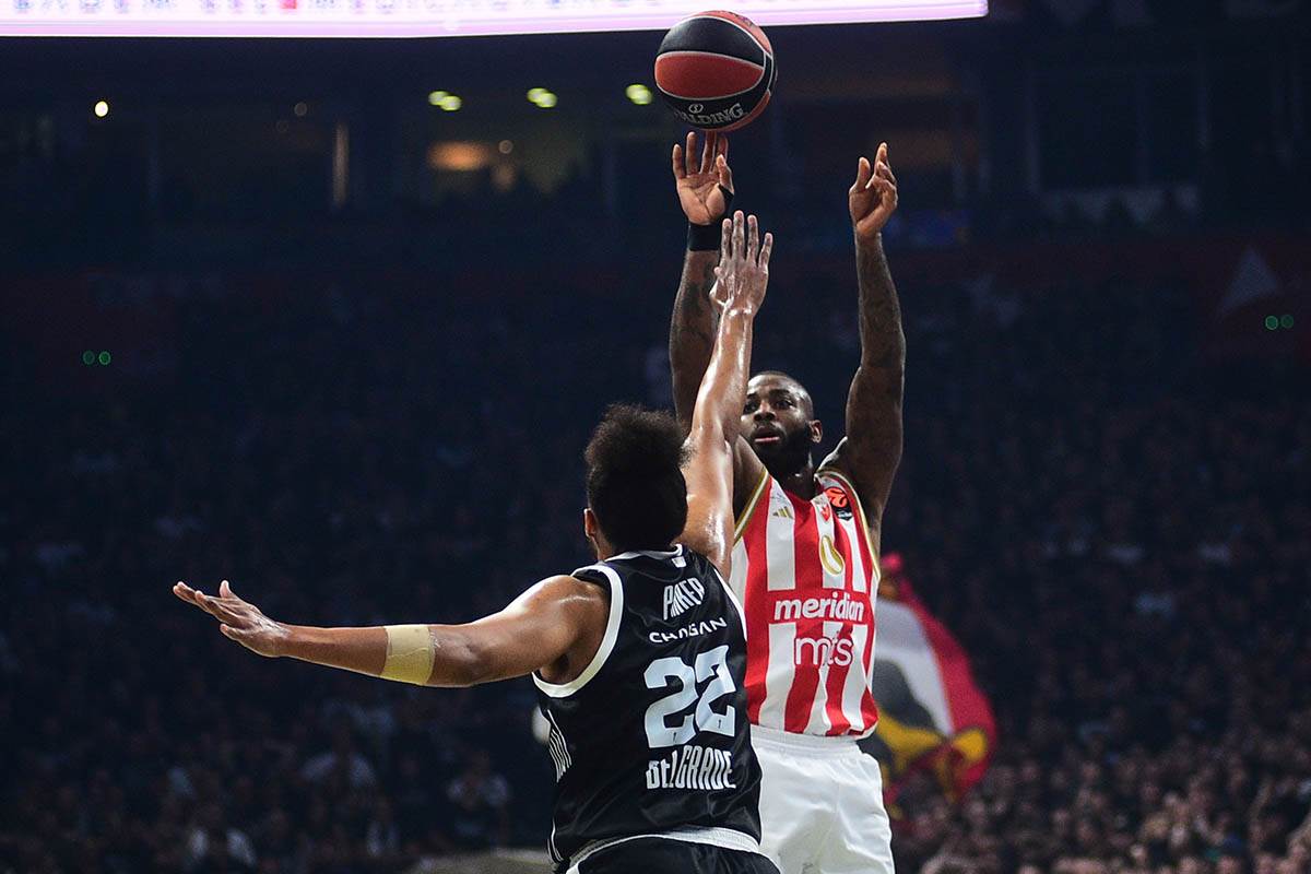 Partizan - Crvena Zvezda (6).jpg