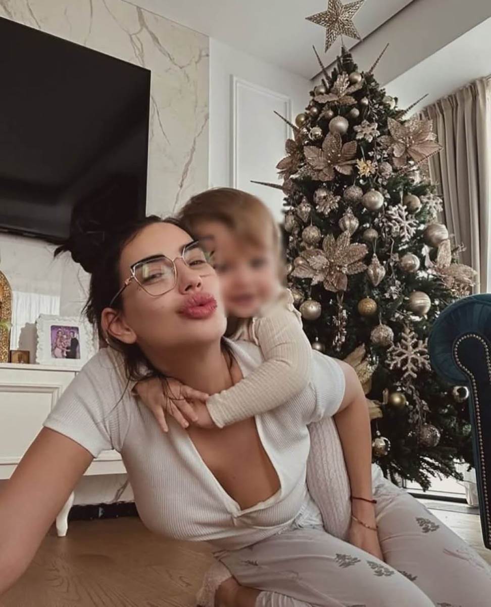 1280558_screenshot-511-censored_orig copy.jpg