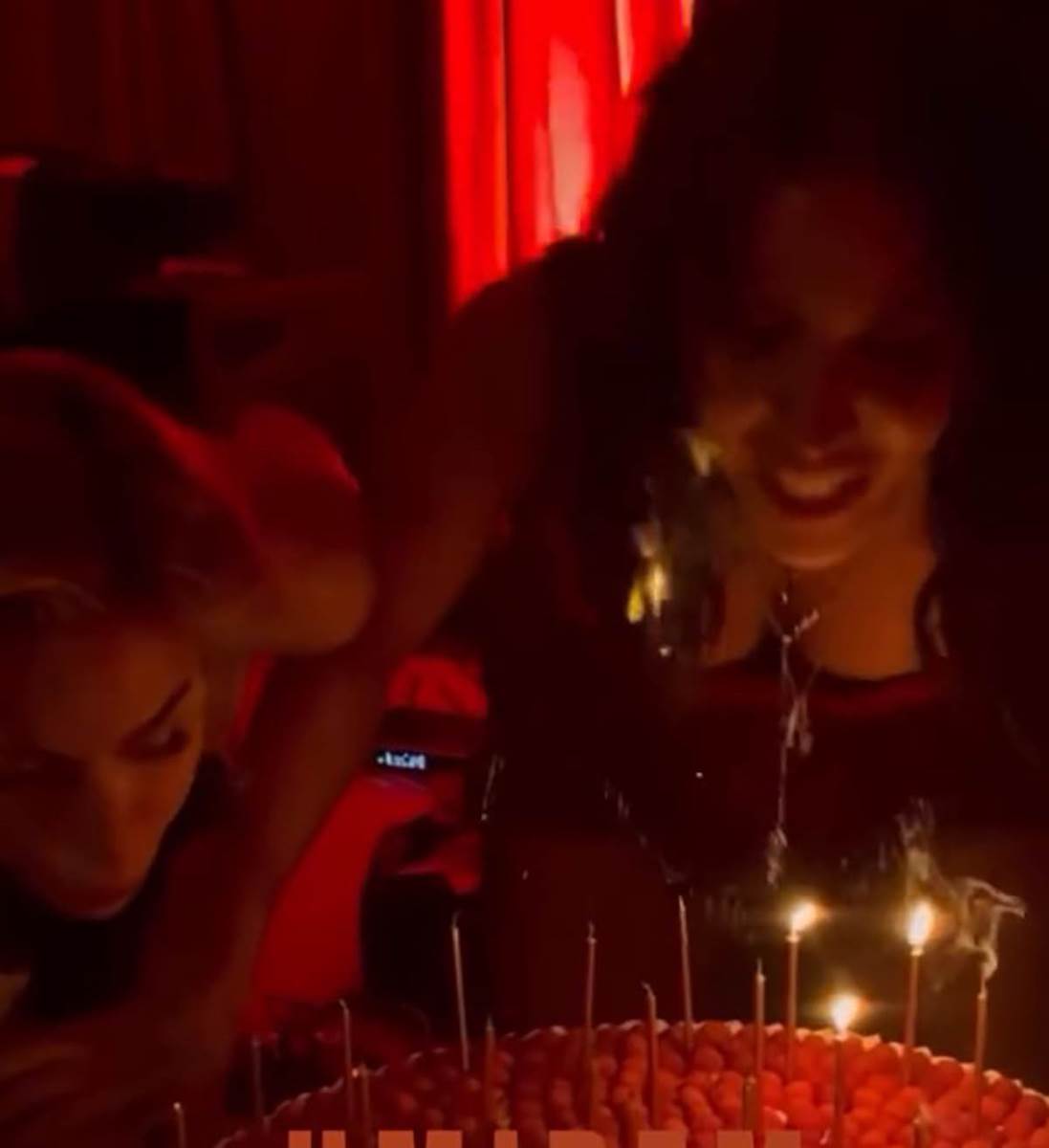 Dunja Jovanić organizovala gala slavlje Okupila influensere (3).jpg