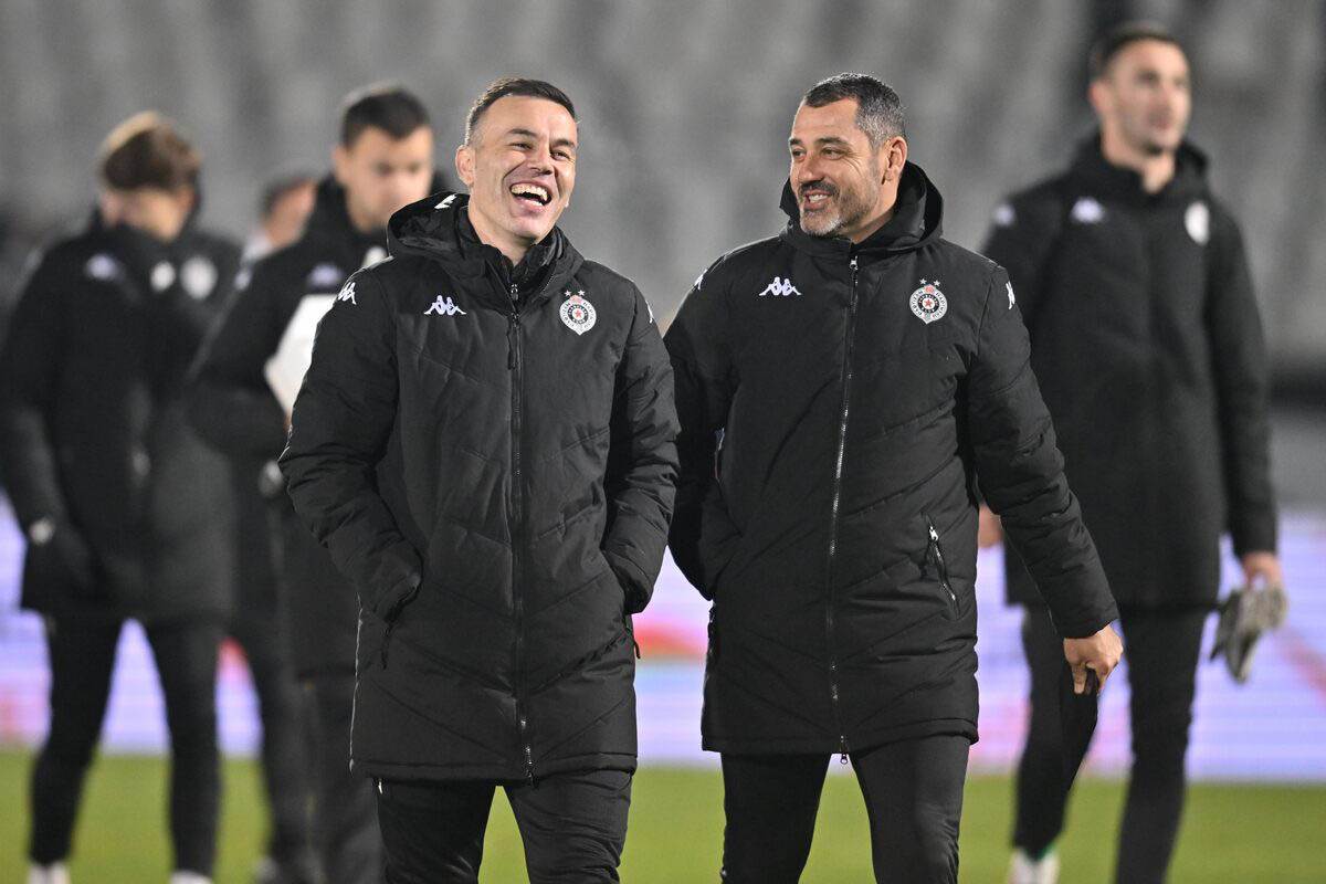 Partizan - Napredak (6).jpg