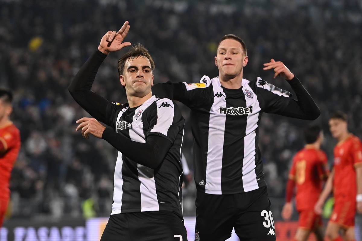 Partizan - Napredak (1).jpg