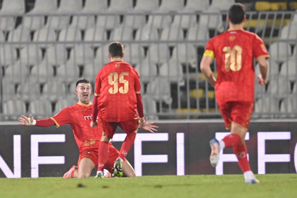 Partizan - Napredak (8).jpg