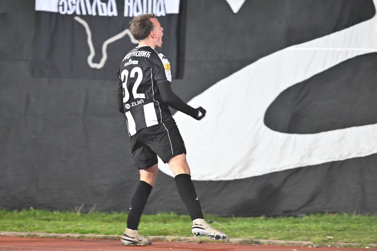 Partizan - Napredak (1).jpg