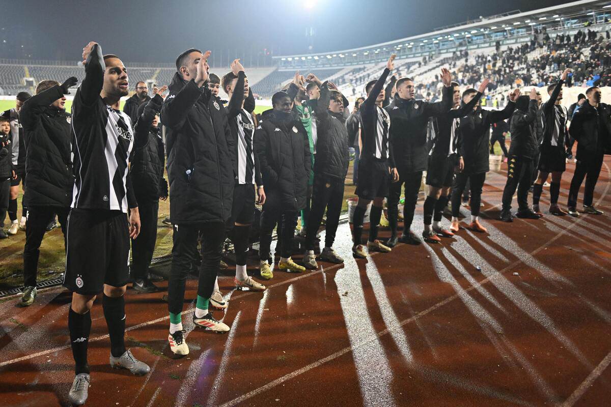 Partizan - Napredak (7).jpg