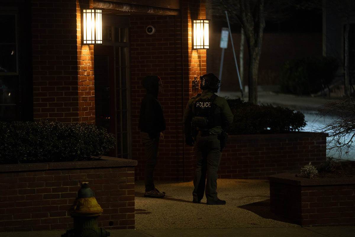 Pucnjava na Univerzitetu Braun (2).jpg