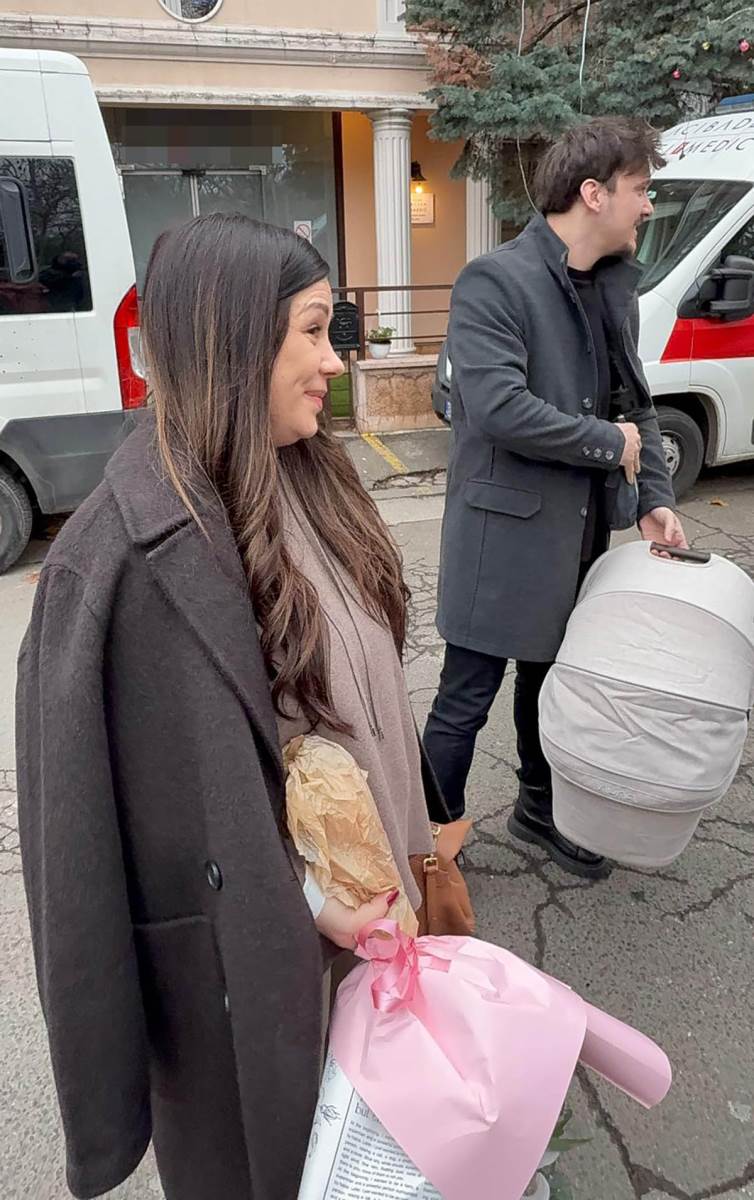 Aleksandru Bursać izveo muž iz porodilišta (8).jpg