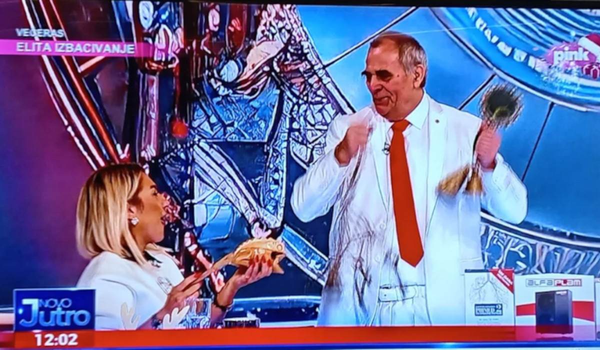 Jovana Jeremić žaba emisija 2.jpg