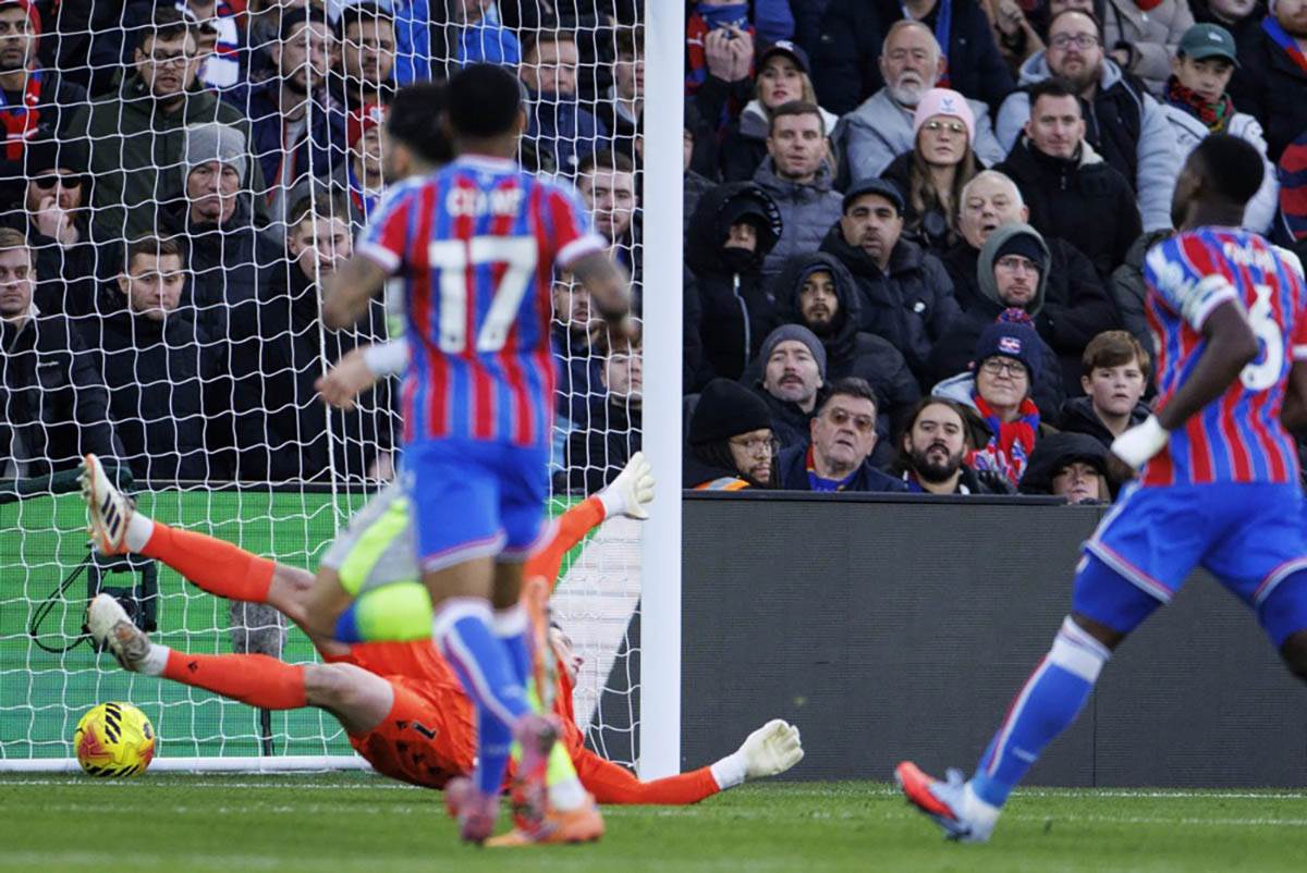 Mančester Siti - Kristal Palas (2).jpg