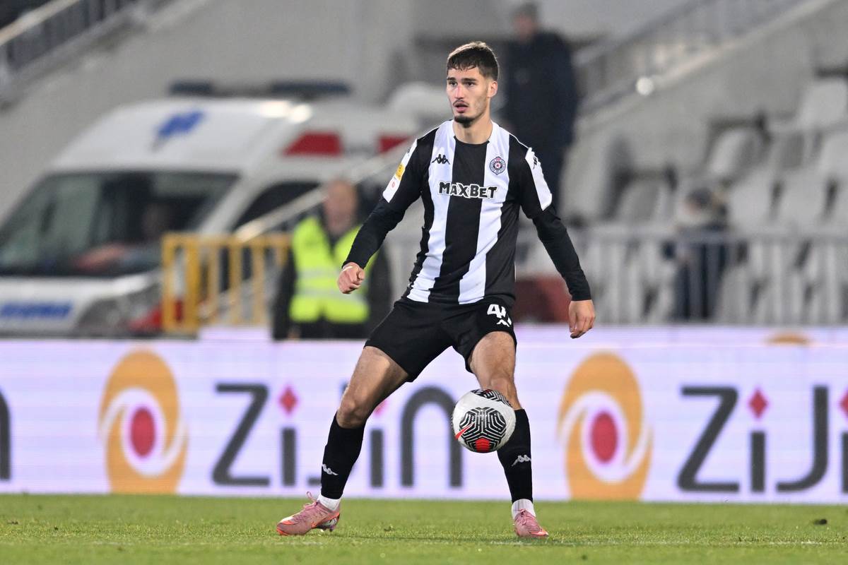 Nikola Simić  (1).JPG