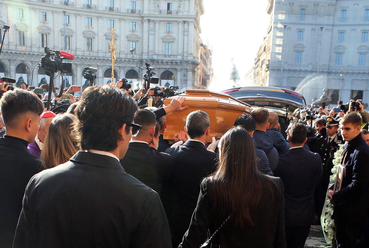 siniša mihajlovic sahrana (8).jpg