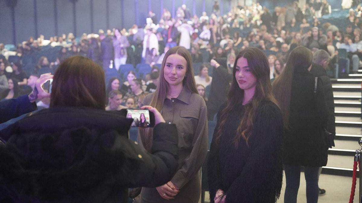 Poznati na drugom koncertu Sase Kovacevica (1).jpg