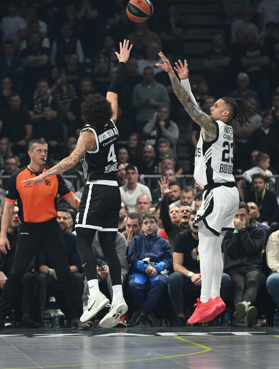 Partizan Virtus Bolonja (7).jpg