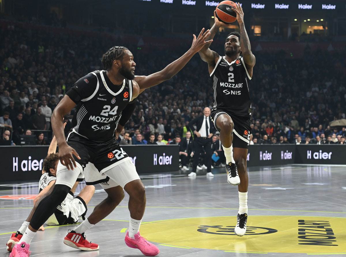 Partizan Virtus Bolonja (14).jpg