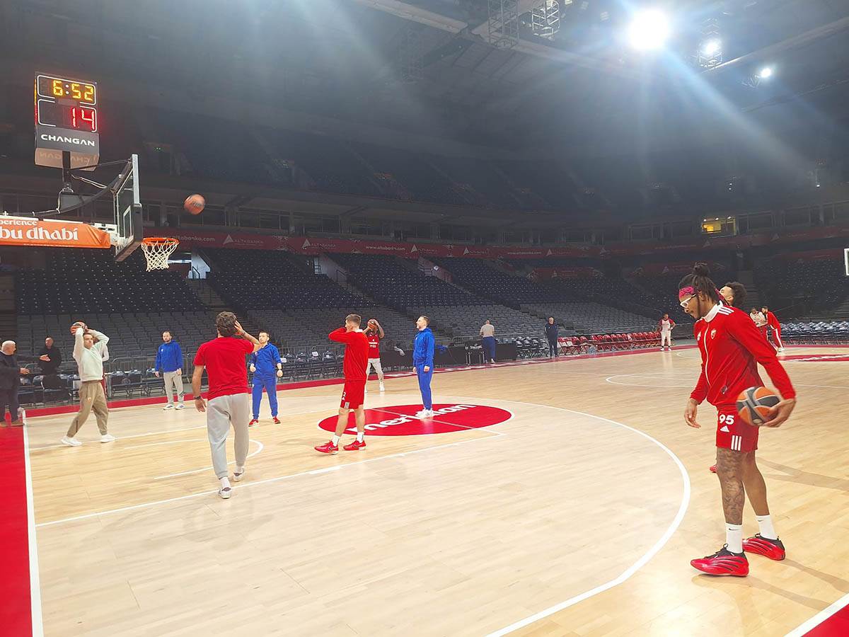 Trening kosarkasa Crvene zvezde (2).jpg
