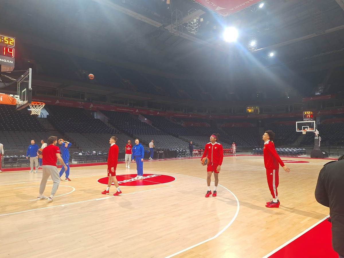 Trening kosarkasa Crvene zvezde (4).jpg