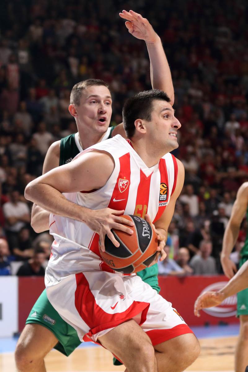 Milko Bjelica u dresu Crvene zvezde
