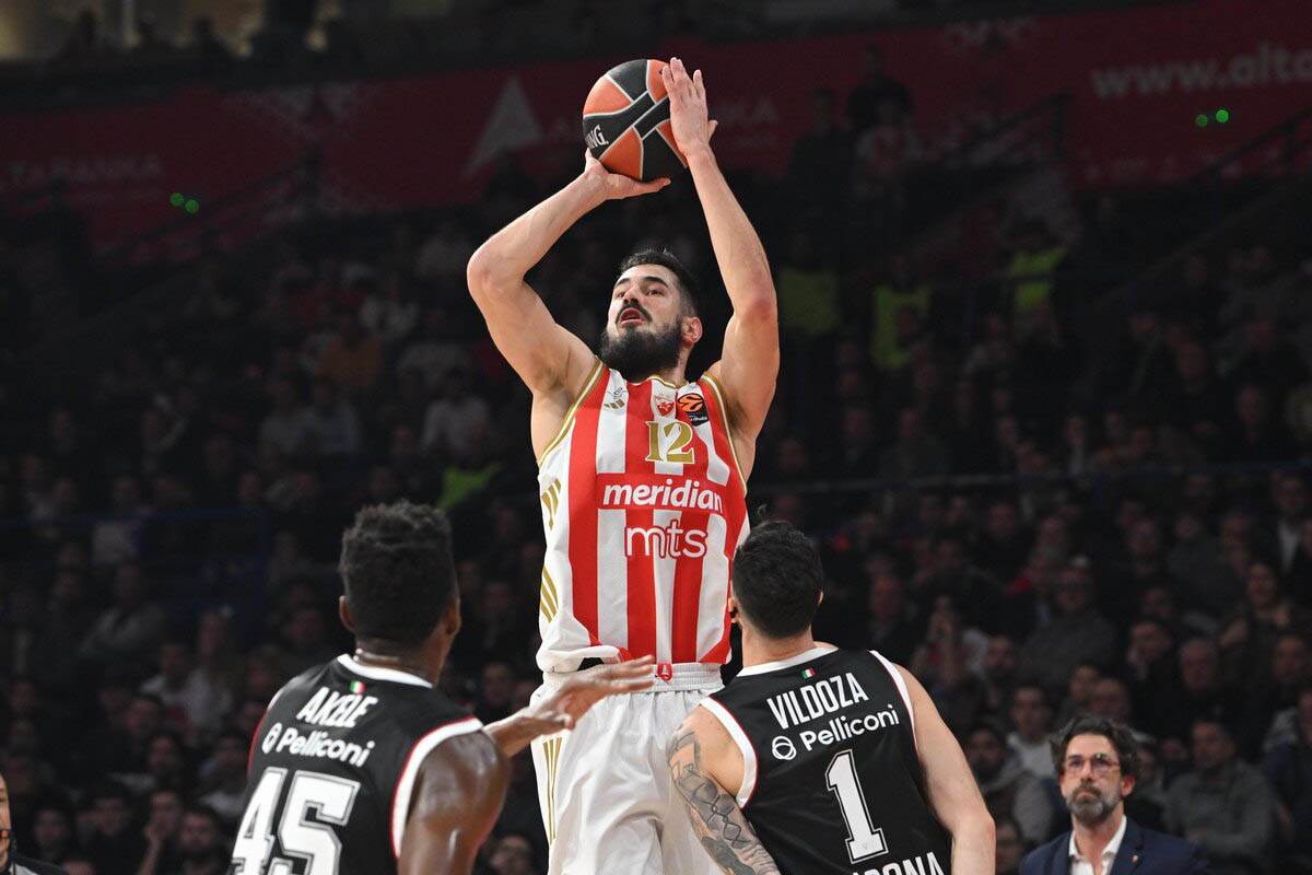 Crvena Zvezda - Virtus Bolonja (3).jpg