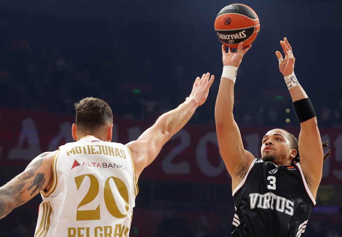 Crvena Zvezda - Virtus Bolonja (1).jpg