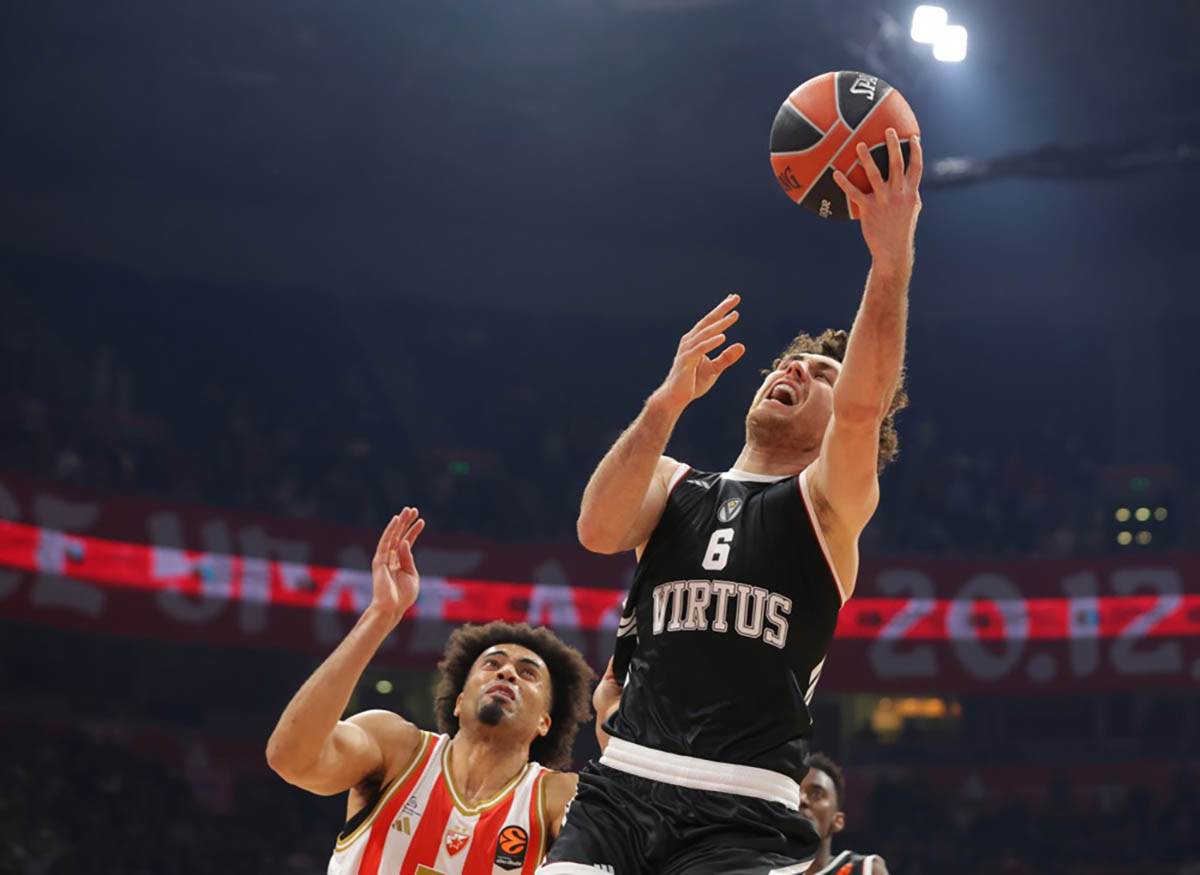 Crvena Zvezda  Virtus Bolonja (2).jpg