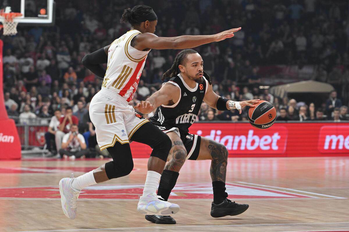 Crvena Zvezda - Virtus Bolonja (5).jpg