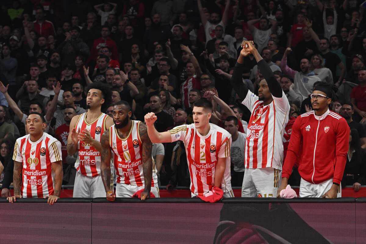 Crvena Zvezda - Virtus Bolonja (7).jpg