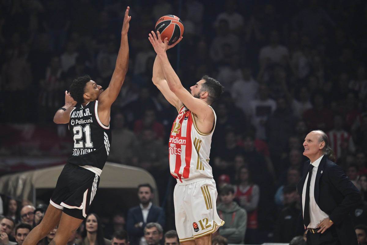 Crvena Zvezda - Virtus Bolonja (2).jpg