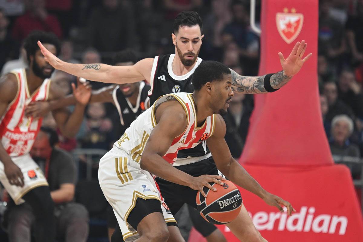 Crvena Zvezda - Virtus Bolonja (3).jpg