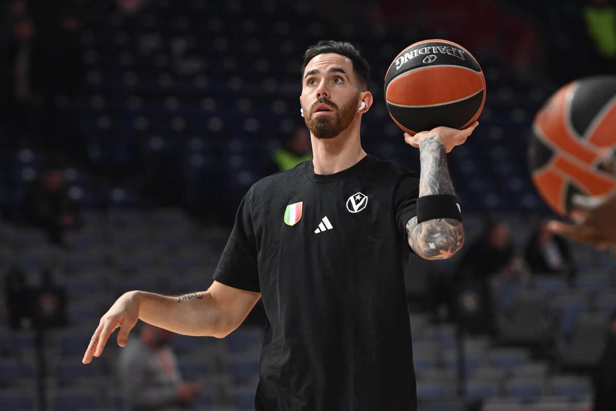 Luka Vildoza na meču Zvezde i Virtusa