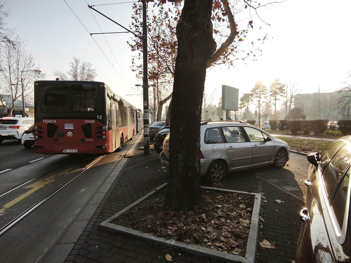 potpuni kolaps prevoza (6).jpg