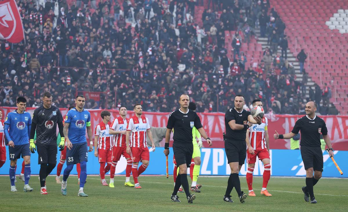 Crvena Zvezda - Mladost Lučani (3).jpg