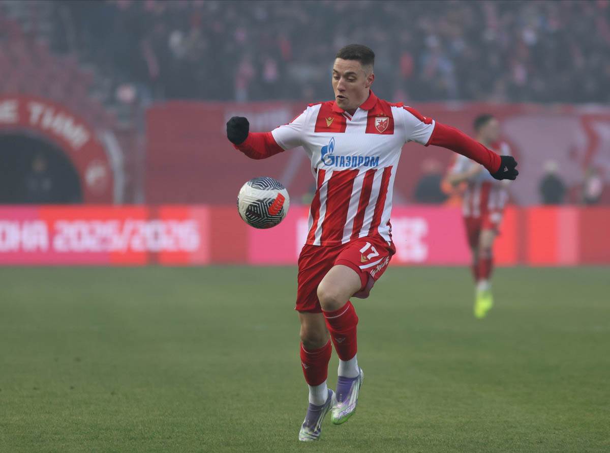 Crvena Zvezda - Mladost Lučani (3).jpg