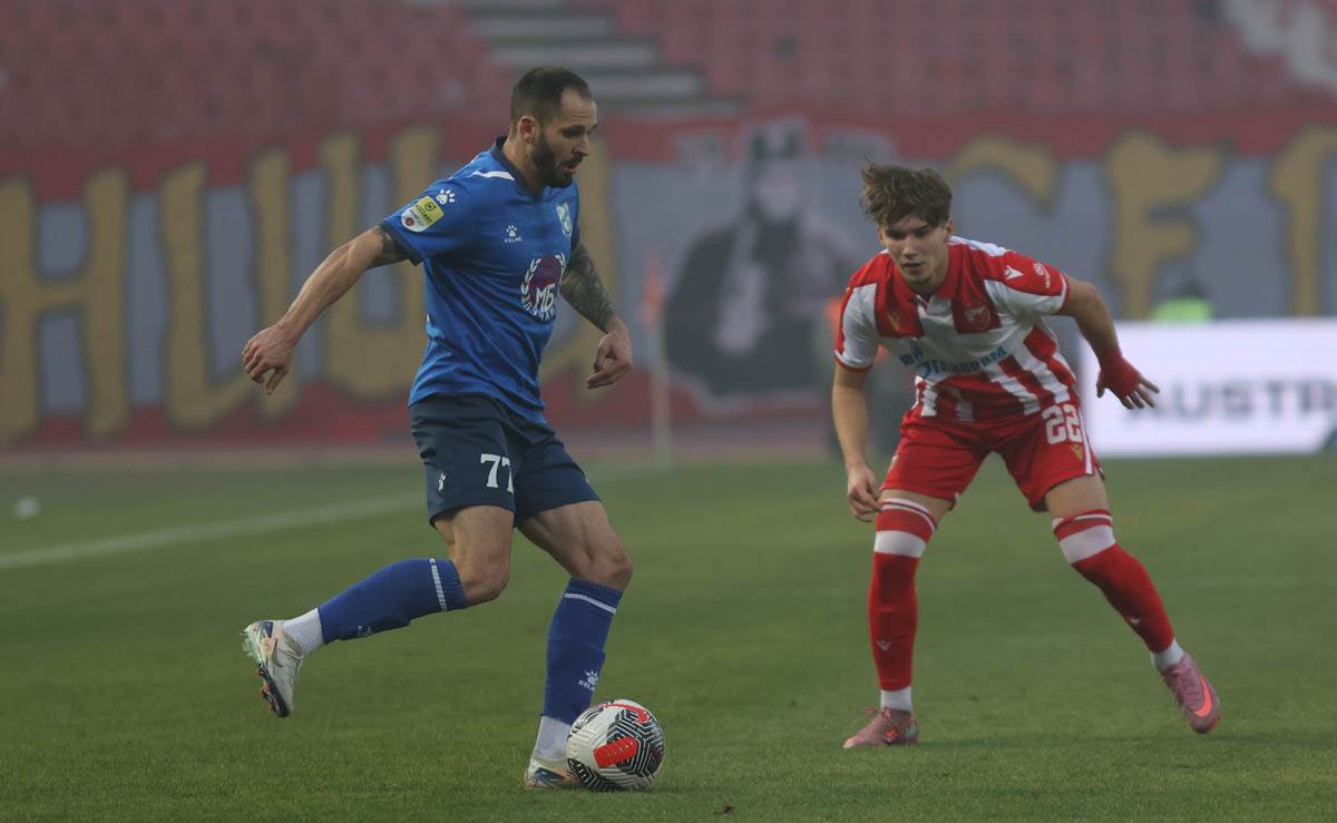 Crvena Zvezda - Mladost Lučani (1).jpg