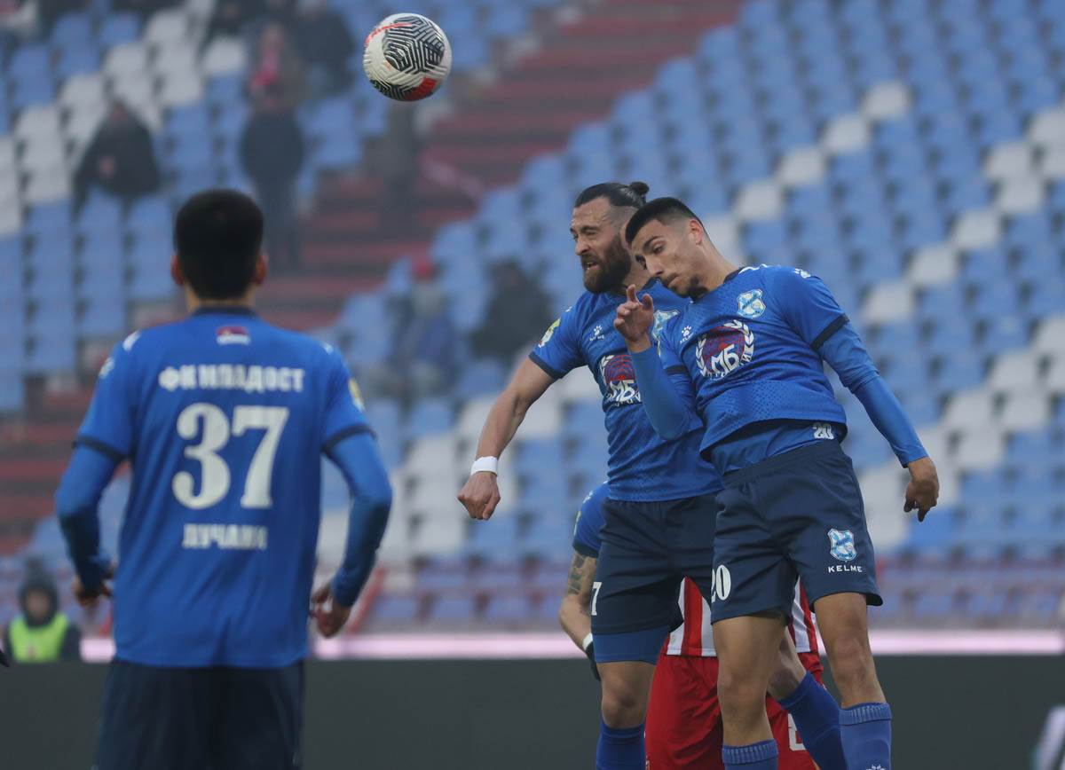 Crvena Zvezda - Mladost Lučani (3).jpg