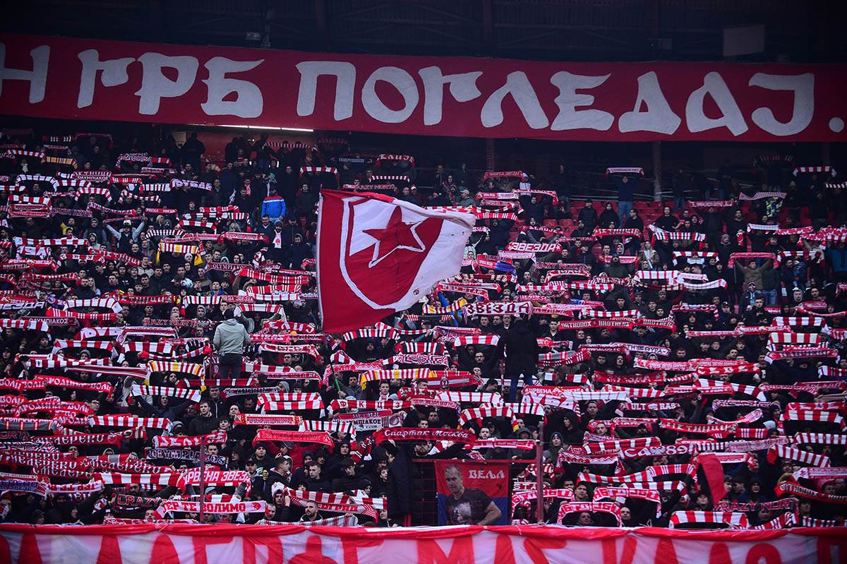 Crvena Zvezda - Mladost Lučani  (2).jpg